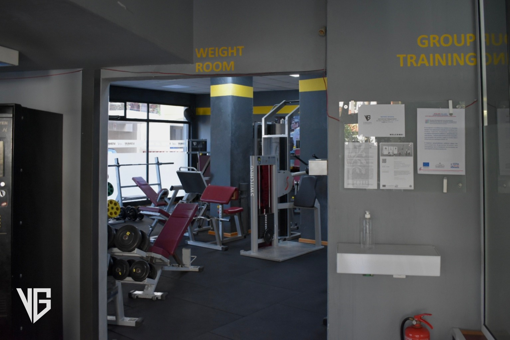WEIGHT ROOM