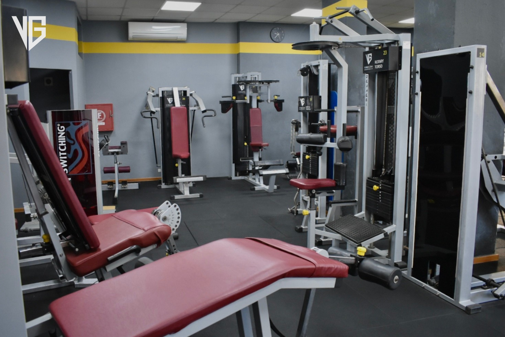 WEIGHT ROOM